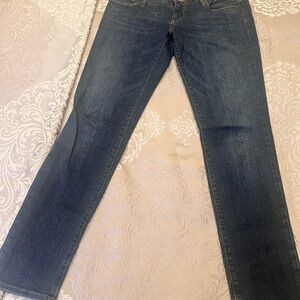 Classic Blue Women's Jeans. Bullhead hermosa